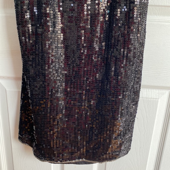 Arden B. sequined black dress. Shell is 100% silk. Size M Some sequins missing. - Picture 4 of 9